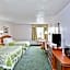Days Inn & Suites by Wyndham Fullerton