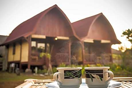 Lia Jaya Bungalows