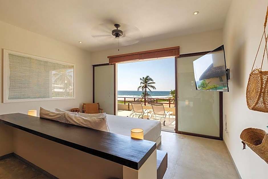 Marea Beachfront Villas