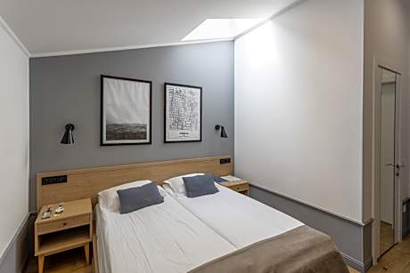 Standard Double or Twin Room with Attic Window