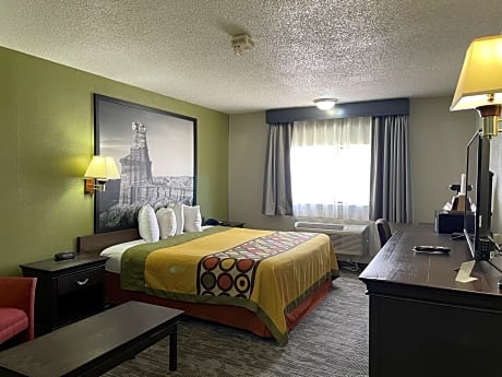 King Room - Mobility Access/Non-Smoking