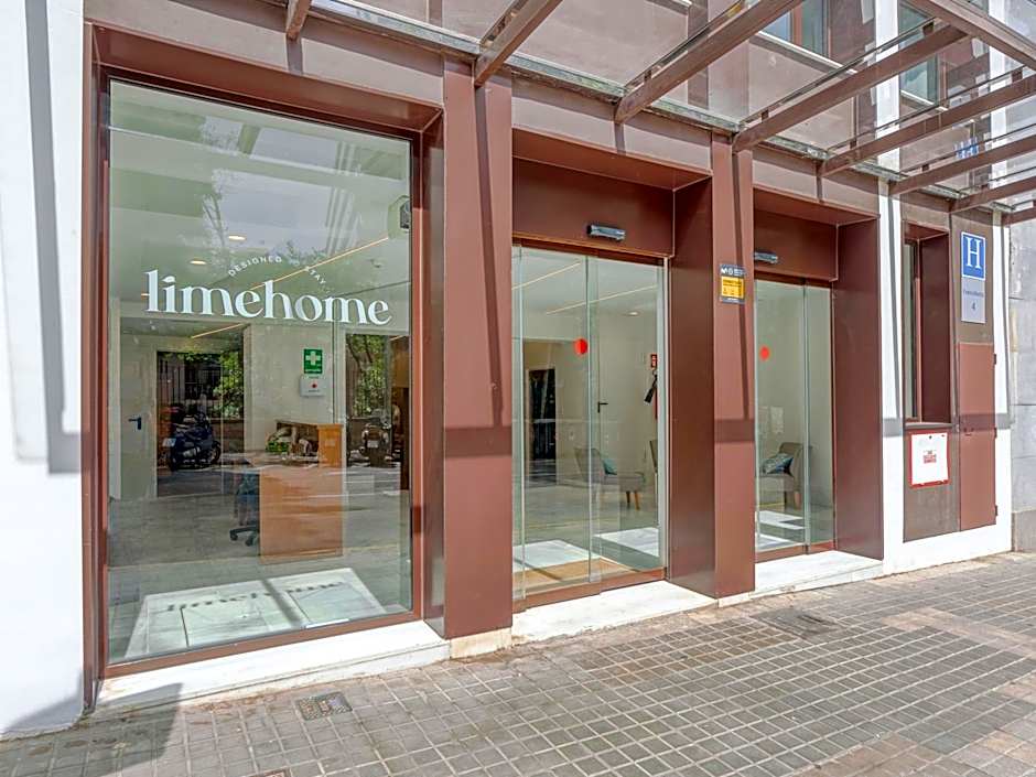 Limehome Barcelona Carrer de Fontcoberta - Digital Access