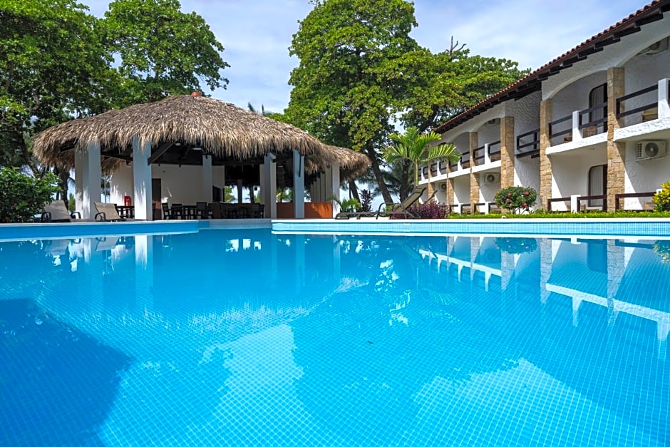 Fuego del Sol Beachfront Hotel