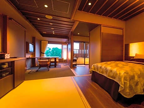 Mizuho Western Room with Open Air Bath, Mt. Fuji View