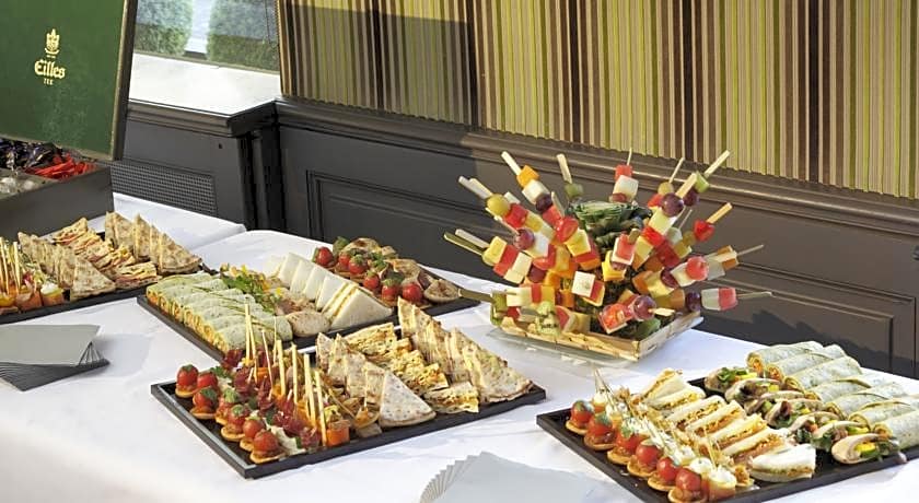 Chateau Frontenac Hotel