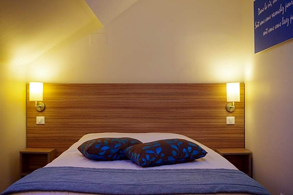 Logis Hotel Le Chêne Vert