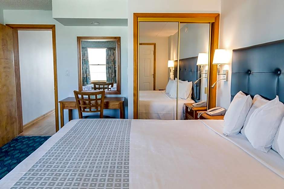 Sea Crest Inn