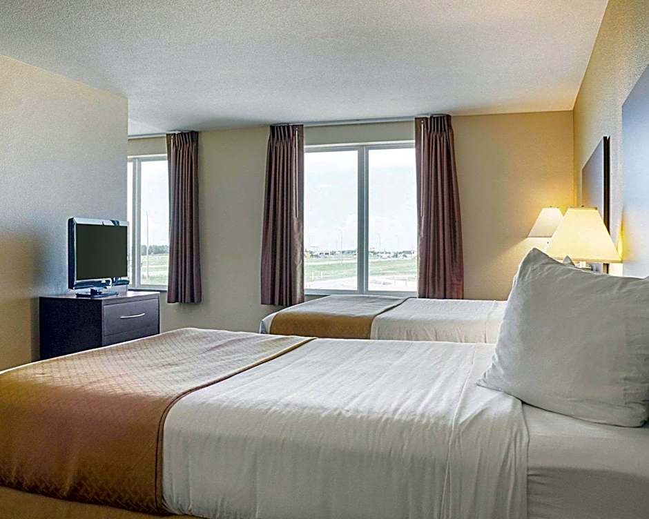 Quality Inn & Suites Minot North