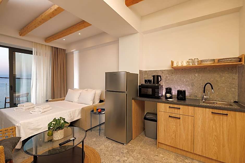 Soho SeaFront Suites