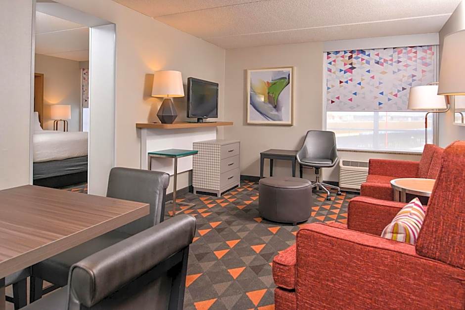 Holiday Inn Hotel & Suites Rochester - Marketplace By IHG