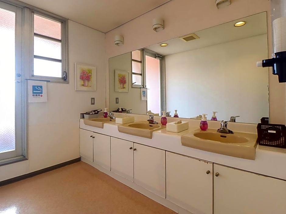 Business hotel Nishikiryu