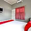 RedDoorz near Solo Square 3