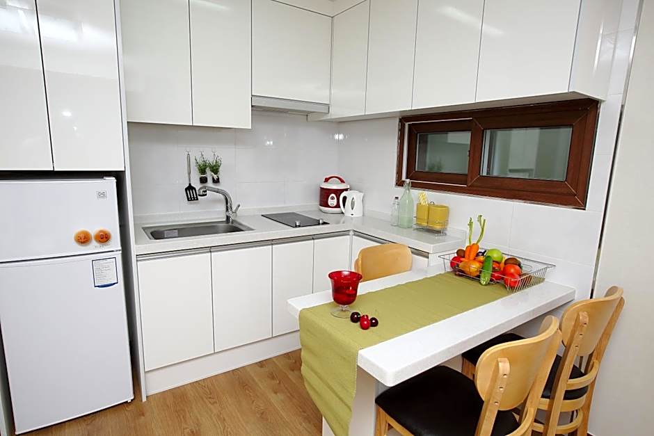 Meta Pension, DamYang