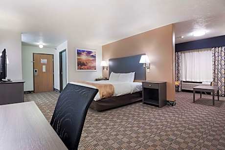 Quality Inn & Suites McCook