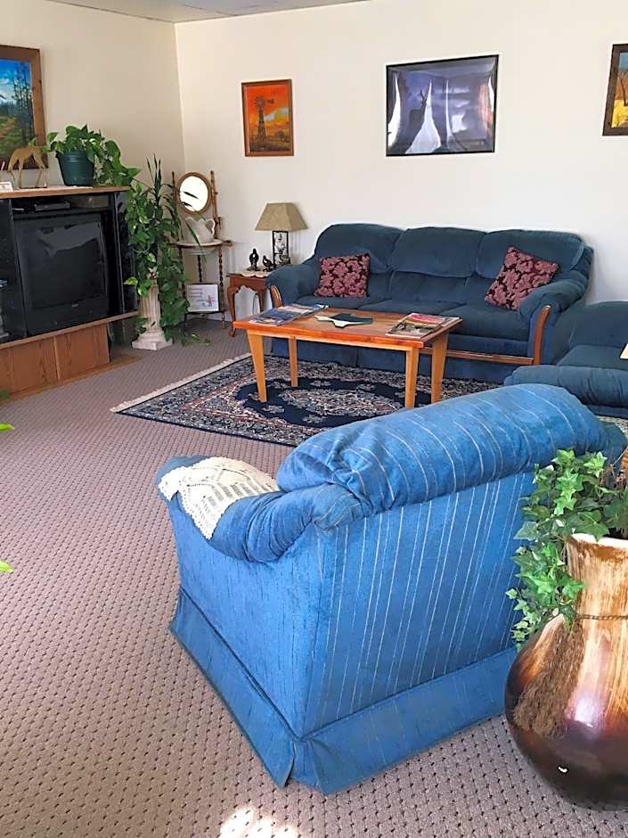 Hunters Lodge Motel