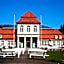 Hotel Pension am Kurmittelhaus
