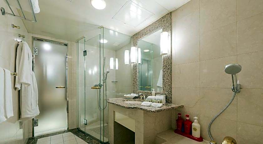 Keio Plaza Hotel Hachioji