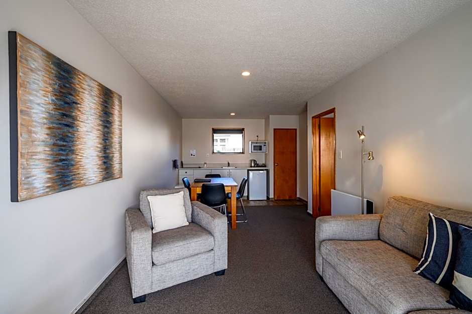 ASURE Highpark Motor Inn