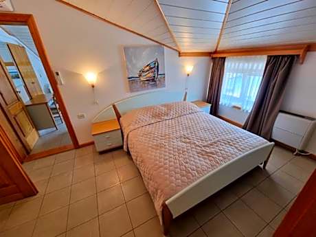 Family Room with Sea View