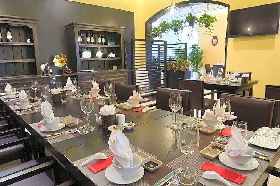 Garco Dragon Hotel 2