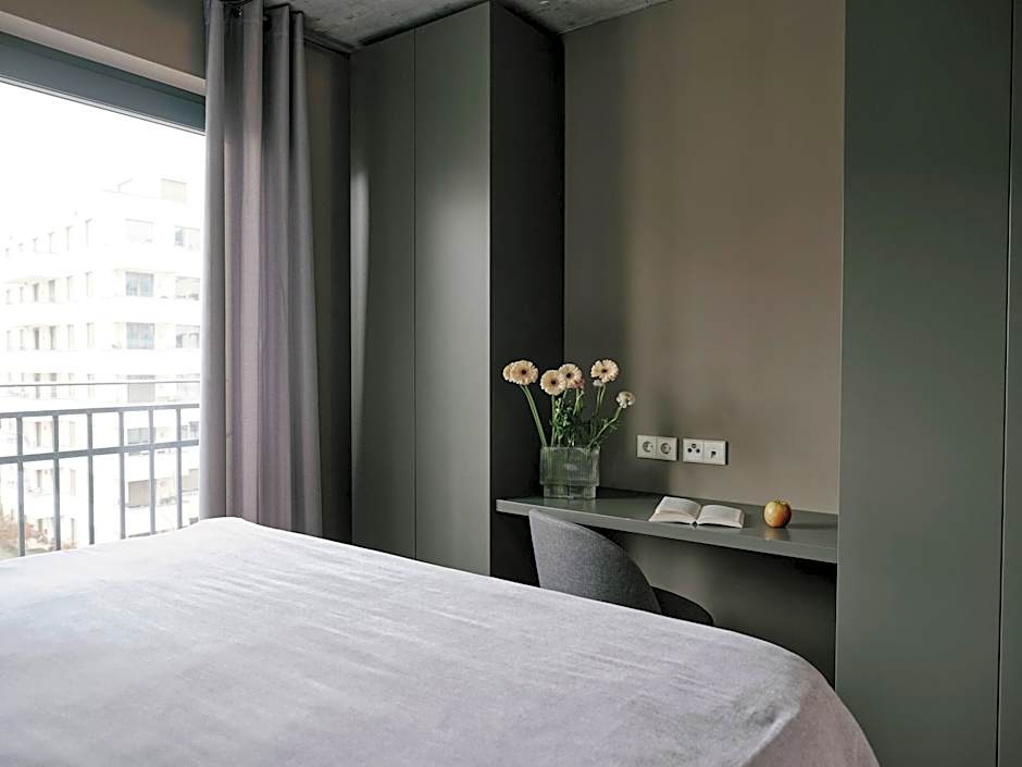 Art Apartments