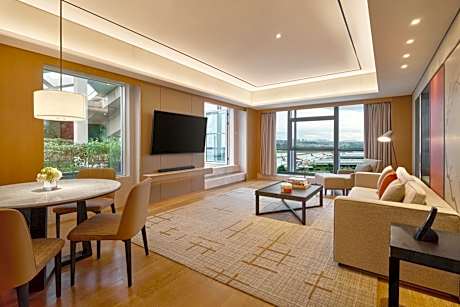 Suite with Balcony