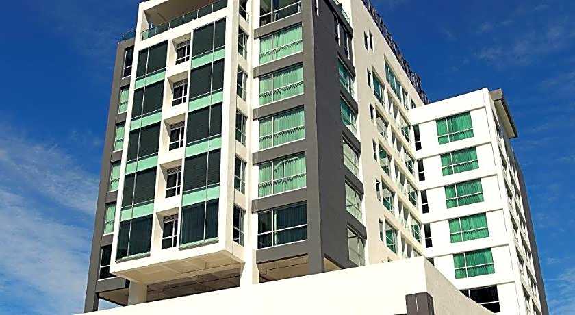 Symphony Suites Hotel