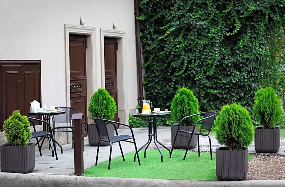 David Boutique ApartHotel
