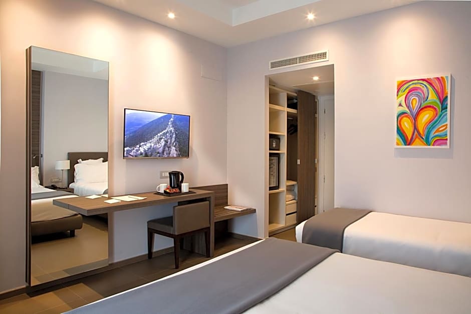 Hotel Marad