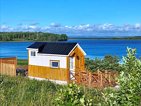 Waterfront Tiny House near Pomquet Beach- Winterized