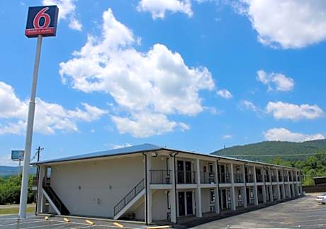 Studio 6 Suites Chattanooga TN Lookout Mtn.