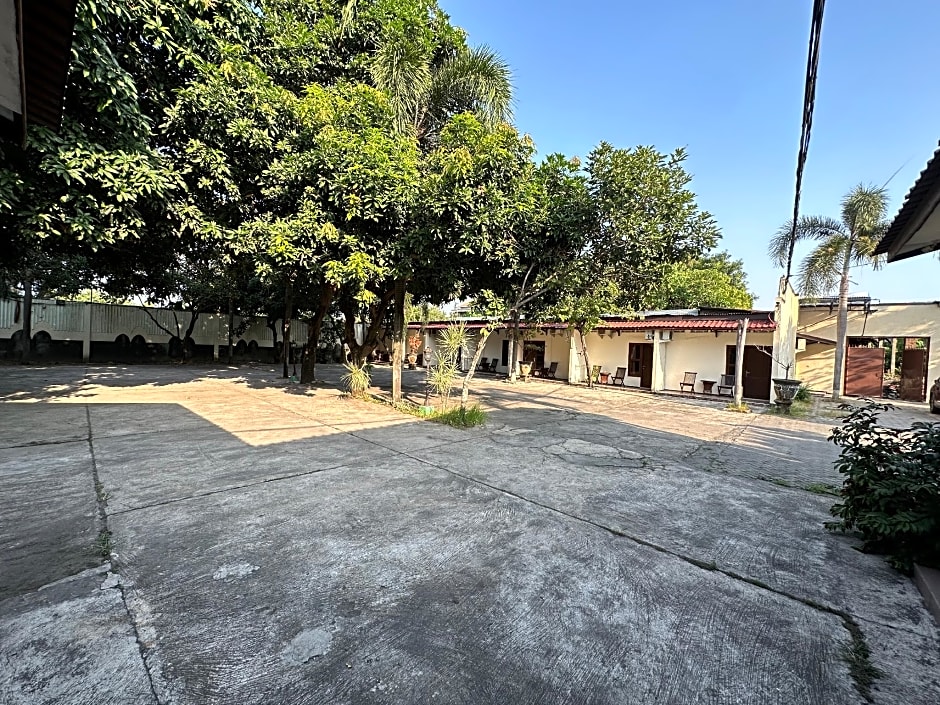 Hotel Winong Asri Pati