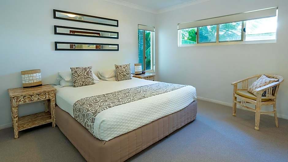 Waters Edge Apartments