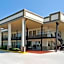 Days Inn by Wyndham Gonzales