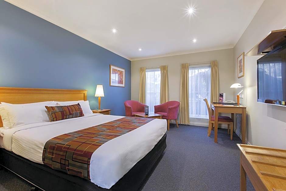 Best Western Plus Buckingham International