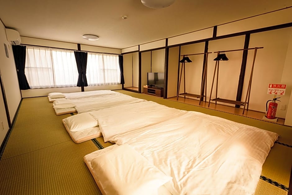 Biker's Inn Onomichi 自転車の宿おのみち supported by COCOSTAY