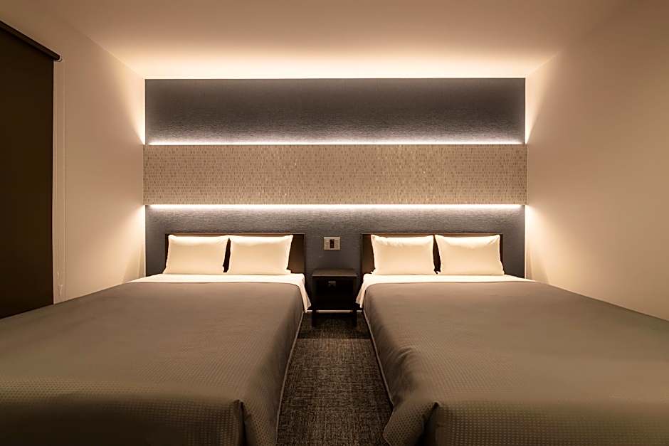 GRAND BASE Hakata Premium