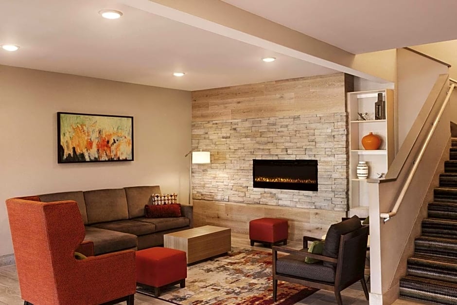 Country Inn & Suites by Radisson, Albert Lea, MN