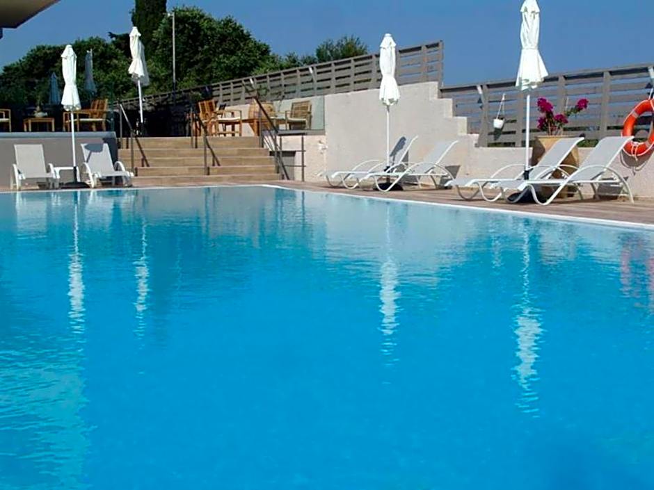 IVORY HOTEL