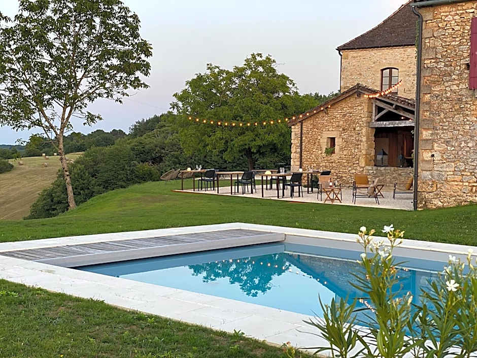 Domaine de Cazal - Chambres d'Hôtes avec piscine au c¿ur de 26 hectares de nature préservée
