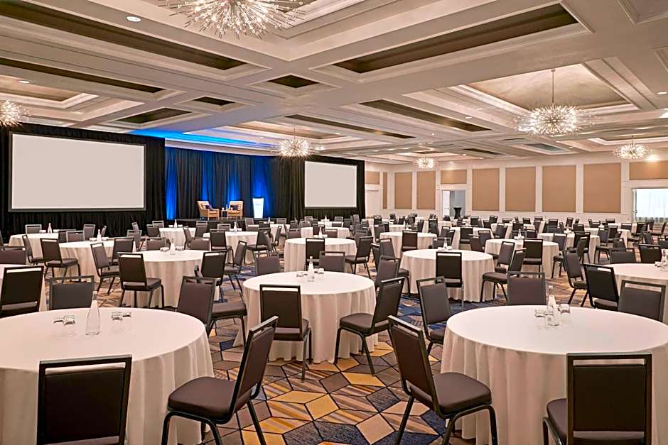 Sheraton Parkway Toronto North Hotel & Suites