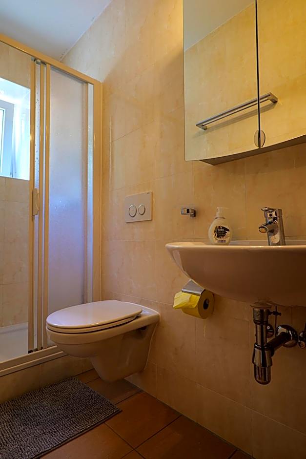 Flataid Gästehaus Graschi - Steinbergstraße