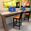 Holiday Inn Express & Suites Guadalajara Aeropuerto By IHG