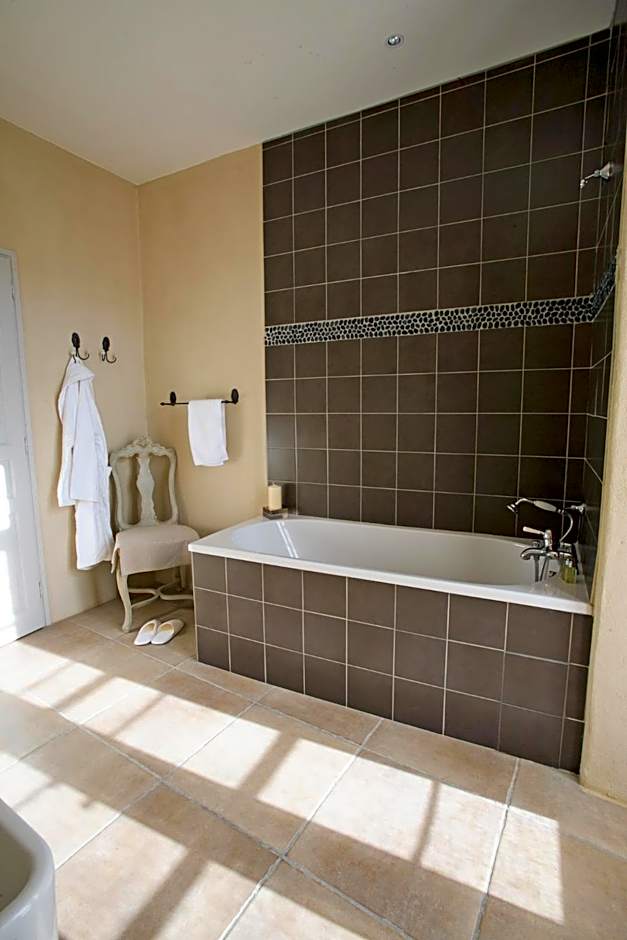 Le Couvent D'Herepian