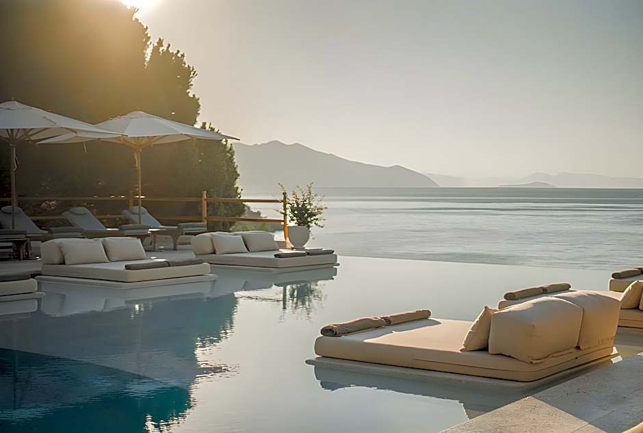 Perios Beach House - Adults Only