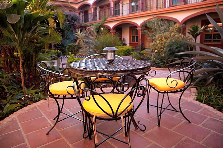 Encanto de la Sierra Hotel