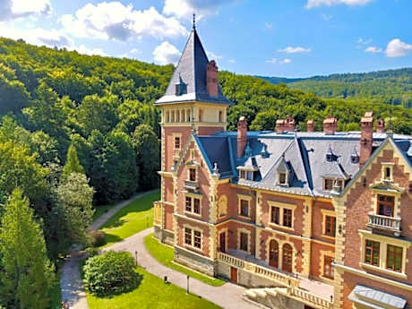 Kastélyhotel Sasvár Resort