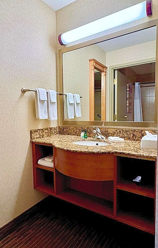 Waterloo Suites Hotel, Trademark Collection by Wyndham