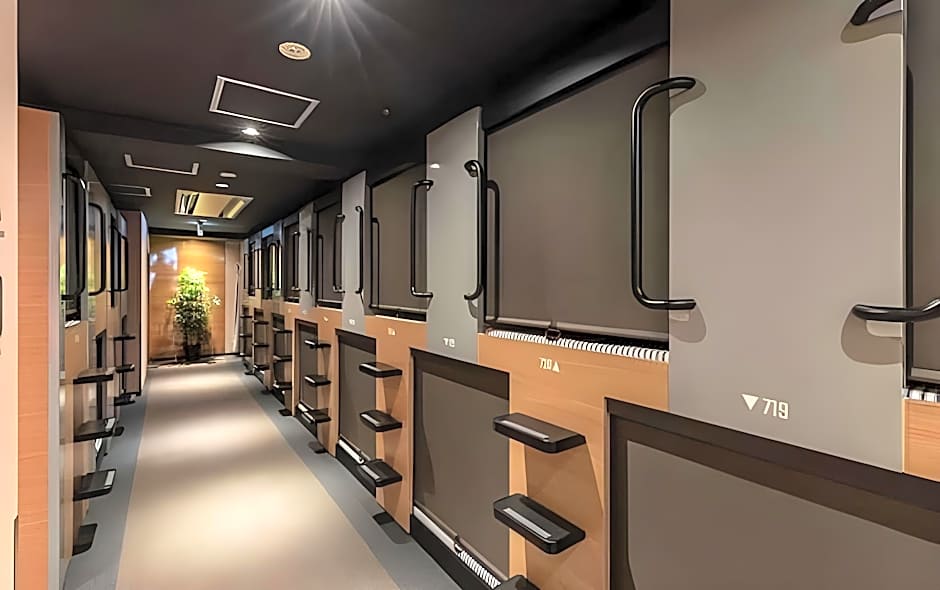 Tabist CapsuleHotel APODS Himeji Station