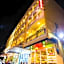 Le Hua Hotel